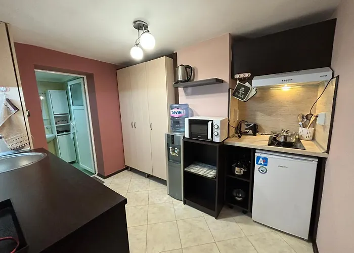 партерен Sunny Garden Ahtopol