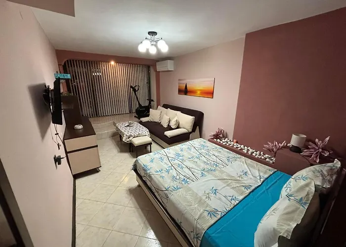 партерен Sunny Garden *