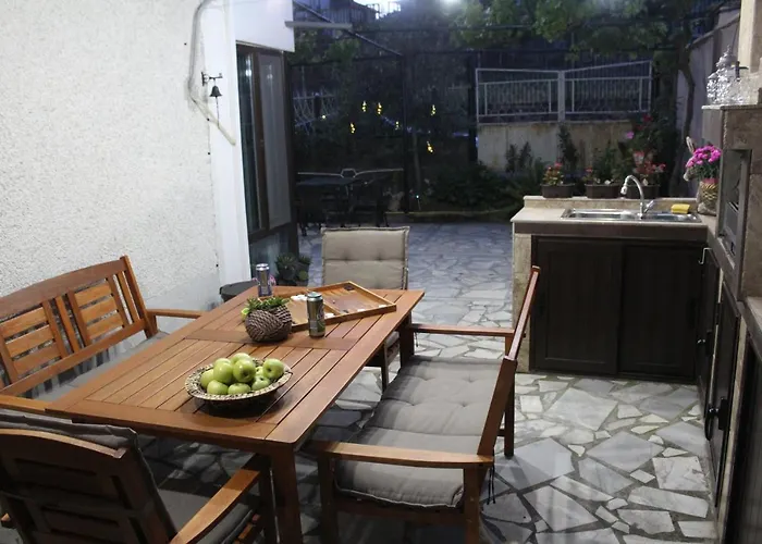 партерен Sunny Garden * Ahtopol