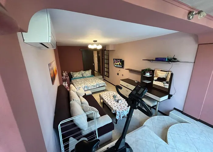 партерен Sunny Garden *