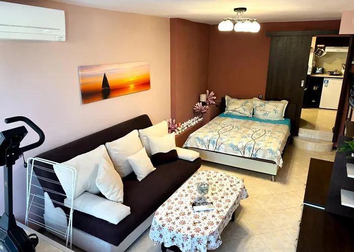 Apartamento партерен Sunny Garden